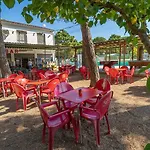 Alannia Neptuno Kamp alanı